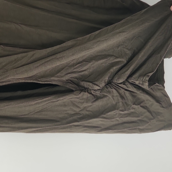 VGUC Smallshow Maternity / Nursing tank top - Picture 3 of 5